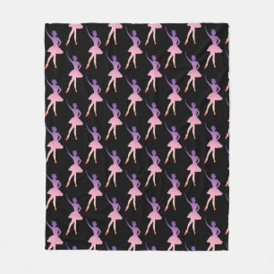Ballerina im modernen geometrischen Design Fleecedecke