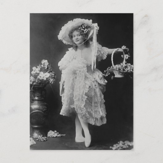 Ballerina in Form von Frills und Spitzen Postkarte (Vorderseite)