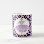 Ballerina in Rosa auf Leoparden Kaffeetasse (Mittel)