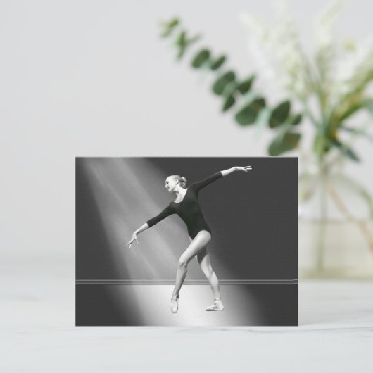 Ballerina in Schwarz und Weiß Postkarte (Stehend Vorderseite)