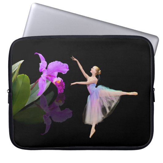 Ballerina mit Orchideen-Blume Laptopschutzhülle (Vorderseite)