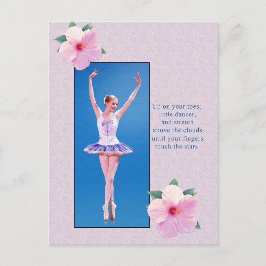 Ballerina mit rosa Hibiskus Blume Postkarte (Vorderseite)