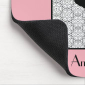 Ballerina Silhouette über ein Herz-Mandala-Muster Mousepad (Ecke)