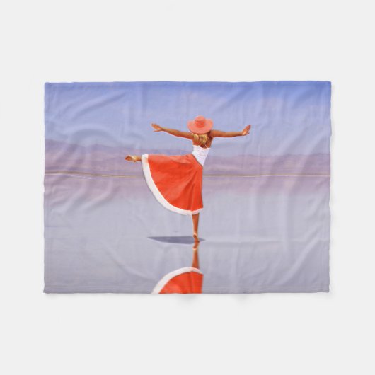 Ballerina Tanz am Strand Fleecedecke (Vorderseite (Horizontal))