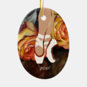 Ballerina und Rose En Pointe Ballet Keramik Ornament (Hinten)