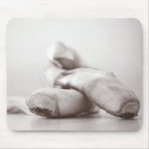 Ballett Pointe Schuhe auf Dance Floor-Schablone