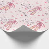 Ballett Pointe Schuhe auf hellem Hintergrund Geschenkpapier (Ecke)