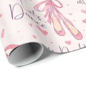 Ballett Pointe Schuhe auf hellem Hintergrund Geschenkpapier (Rolleneckpunkt)