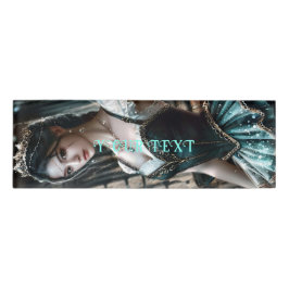 Ballett-Tänzer in einem grünen TuTu und Feen Flüge Namenschild