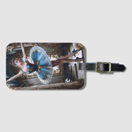 Balletttänzer in einem blauen Tutu Gepäckanhänger