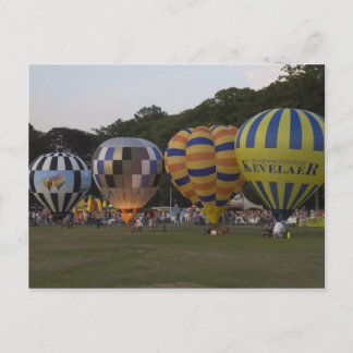Ballon Vier in Folge Postkarte