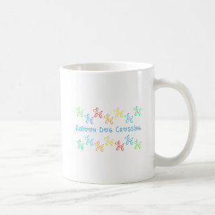 Ballonhund überquert Tasse (weiß, hell)