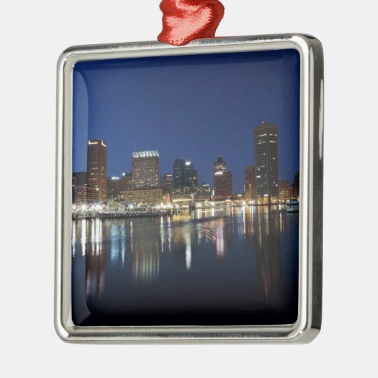 Baltimore-Skyline an der Dämmerung Silbernes Ornament (Links)