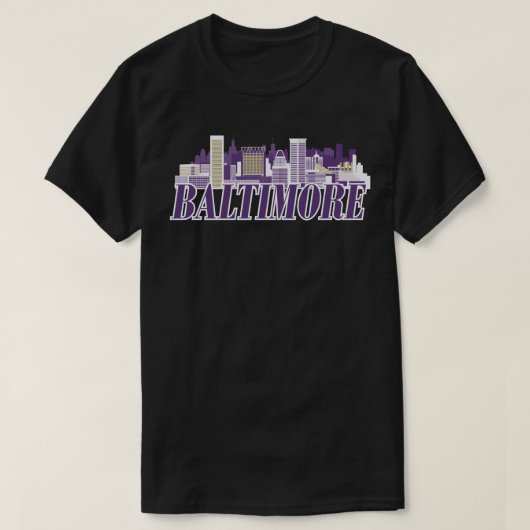 Baltimore Skyline Text Lila Gold T-Shirt (Design vorne)