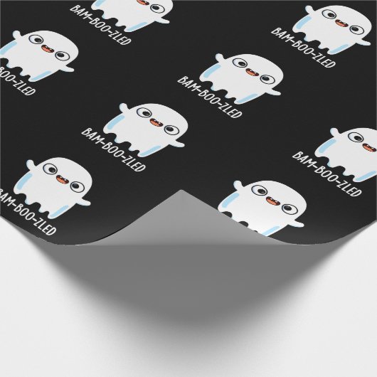 Bam-boo-zled Funny Halloween Ghost Pun Dark BG Geschenkpapier (Ecke)