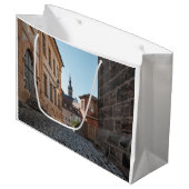 Bamberg Deutschland Große Geschenktüte (Vorderseite Schrägansicht)