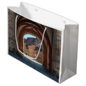 Bamberg Deutschland Große Geschenktüte (Vorderseite Schrägansicht)