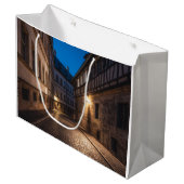 Bamberg Deutschland Große Geschenktüte (Vorderseite Schrägansicht)