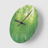 Bamboo Forest 2 Runde Wanduhr (Winkel)