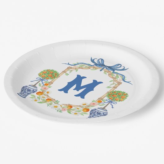 Bambus und Orange Topiary Wappen | Monogramm mit 1 Pappteller (Schrägansicht)