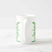 Banana-Blätter auf einer Knochen-China-Tasse Porzellantasse (Rückseite)