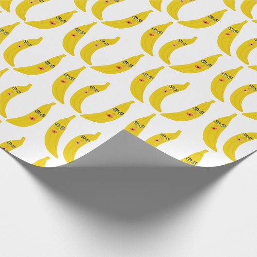 Banana Trio Whimsical Muster Geschenk Geschenkpapier (Ecke)
