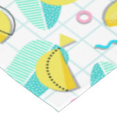 Bananas Memphis Tischdecke (Schrägansicht)