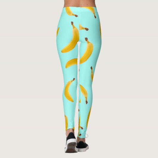 Banane mit hellblauen Leggings (Rückseite)