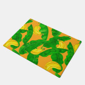 Bananen und Blätter Aquarellgestaltung Fußmatte (Schrägansicht)