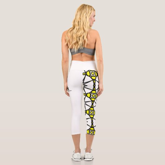 Band eins: Kaleidoskop Art 15 Capri Leggings (Rückseite)