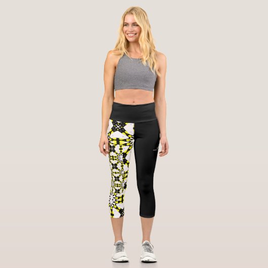Band eins Kaleidoskop Art 6 Capri Leggings (Vorderseite)