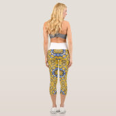 Band elf Kaleidoskop Art elf Capri Leggings (Rückseite)