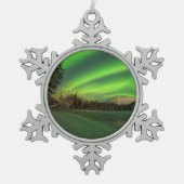 Banded Aurora Schneeflocken Zinn-Ornament (Vorderseite)