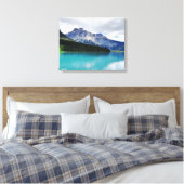 Banff Emerald Lake Canvas Print Leinwanddruck (Insitu (Schlafzimmer))