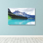 Banff Emerald Lake Canvas Print Leinwanddruck (Insitu (Holzboden))