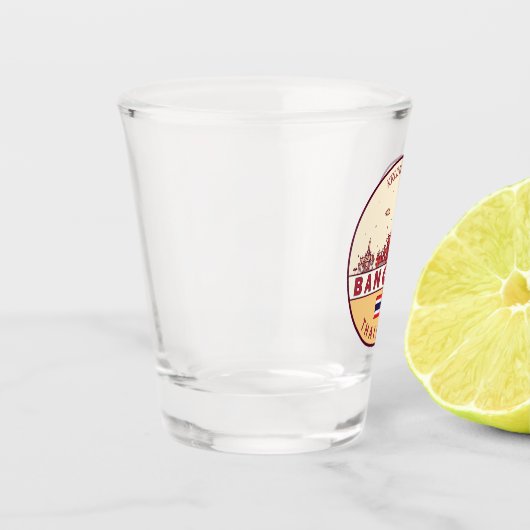 Bangkok Thailand City Skyline Emblem Schnapsglas (Links)