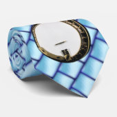 BANJO - KRAWATTE AUF BLAU (Gerollt)