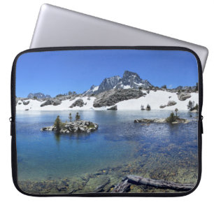 Banner Peak and a Mountain Lake - Sierra Nevada Laptopschutzhülle