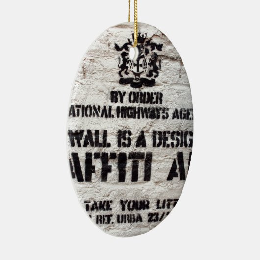 Bansky kennzeichnete Graffiti-Bereich Keramikornament (Rechts)