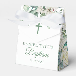 Baptism & Christening White Flowers Eucalyptus Geschenkschachtel