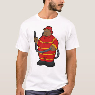 Bär als Feuerwehrmann mit Schlauch T-Shirt