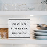 Bar Bauernhof für Kaffee Künstlicher Leinwanddruck<br><div class="desc">Dieses bezaubernde Kaffeezeichen kann mit Ihrem Namen für diese persönliche Touch personalisiert werden! Dieses Schild macht das perfekte Haus-Erwärmung oder Polterabend Geschenk!</div>