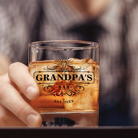 Bar des Großvaters Whiskyglas