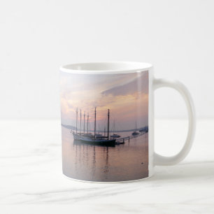 Bar Harbour Ships at Sunrise I Kaffeetasse