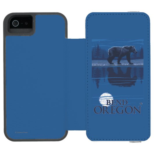 Bär im Mondschein - Biegung, Oregon Incipio iPhone Geldbeutel-Hülle (Folio Geöffnet)