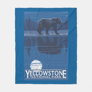 Bär im Mondschein - Yellowstone Nationalpark Fleecedecke