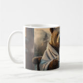 Bär in Robe mit Kaffeetasse (Links)
