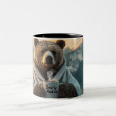 Bär in Robe mit Kaffeetasse (Mittel)