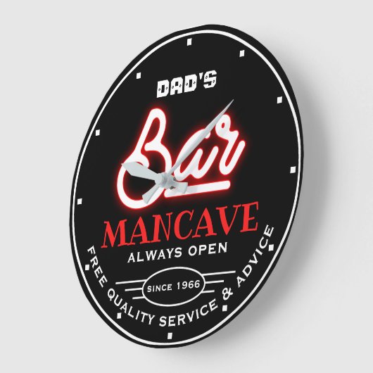 Bar mancave des Vaters oder eines beliebigen Namen Große Wanduhr (Winkel)