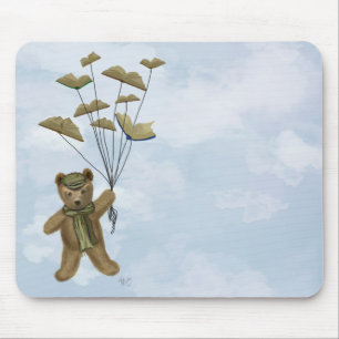 Bär mit Buch-Schmetterlingen 3 Mousepad